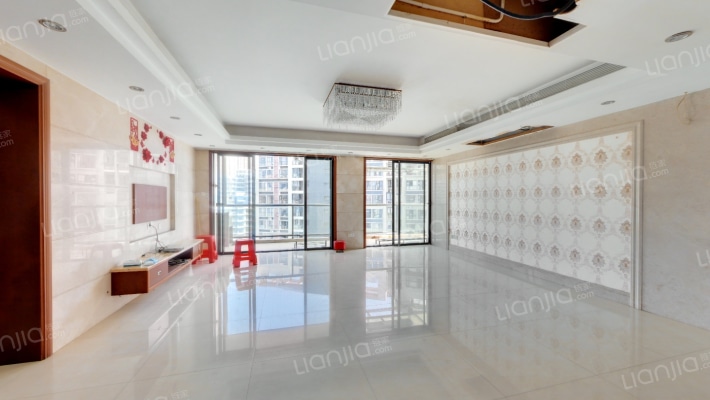 招商海月华庭二手房实景图