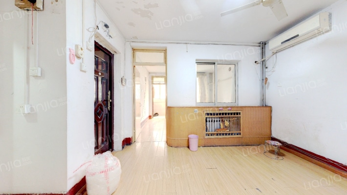 纬一路209到243号二手房实景图