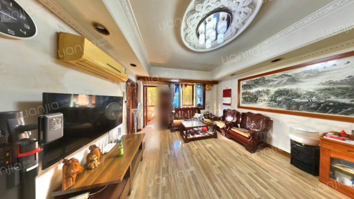 富力路二手房实景图