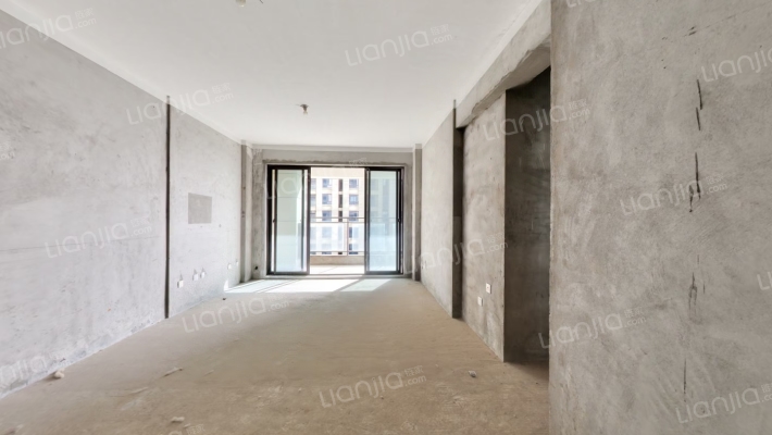 沪润星城金域蓝湾二手房实景图