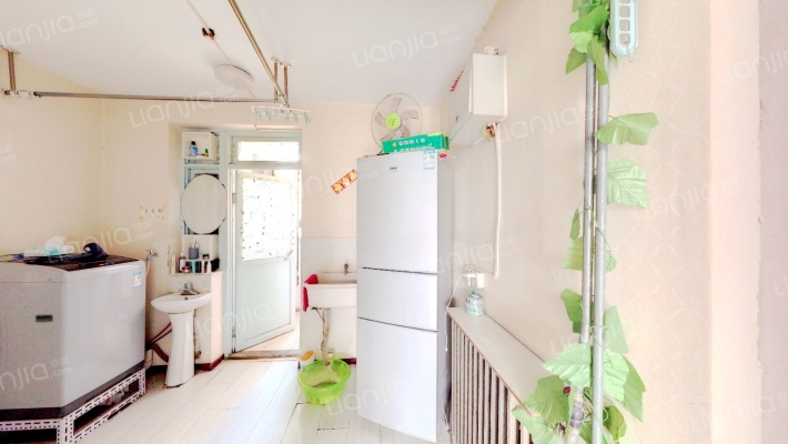 秋爽里二手房实景图