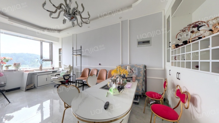 龙缘聚乐汇二手房实景图