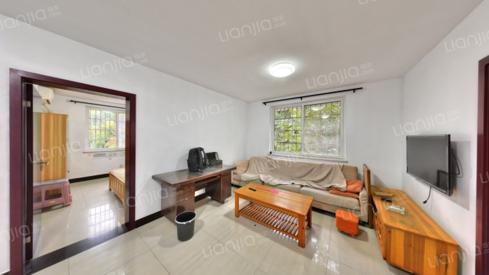 长房凤凰苑二手房实景图