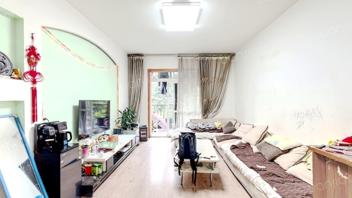 人与自然二手房实景图