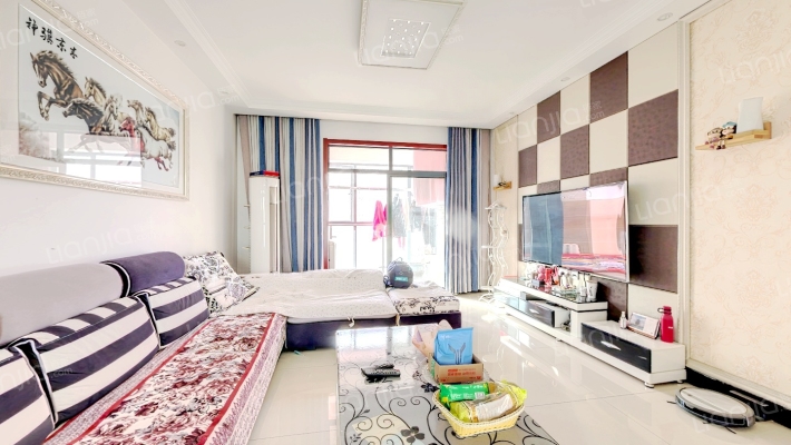 学府佳园二手房实景图