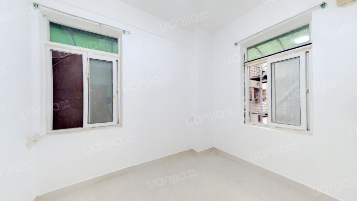 先烈中路102号大院二手房实景图