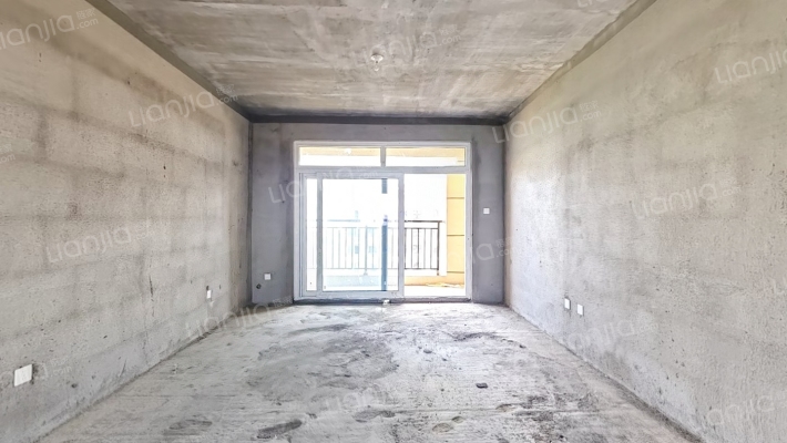 宁和家园B2区二手房实景图