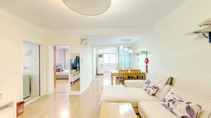 朱梅小区二手房实景图