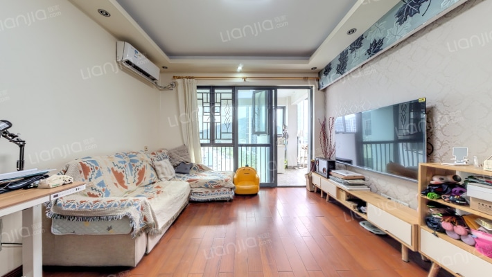 桑泰丹华园二期二手房实景图