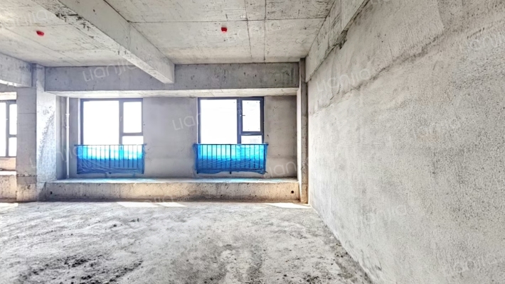 昌建·MOCO湖畔国际二手房实景图