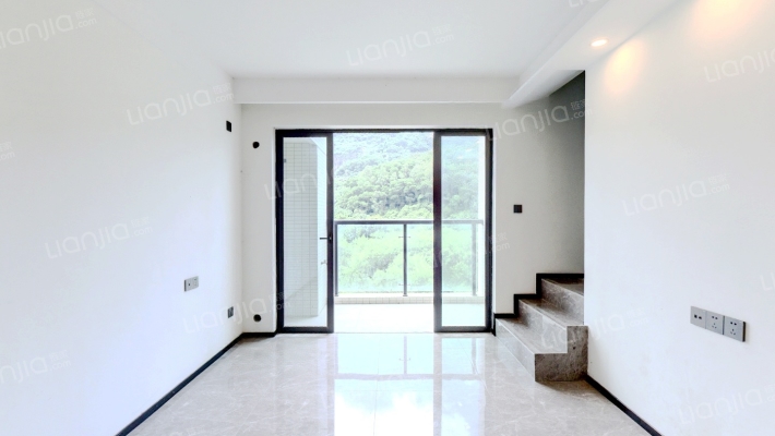 方直香山墅二手房实景图