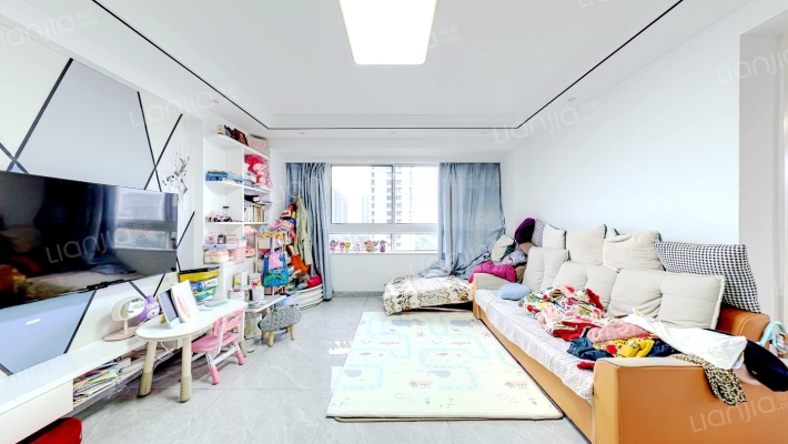 优湖名苑二手房实景图