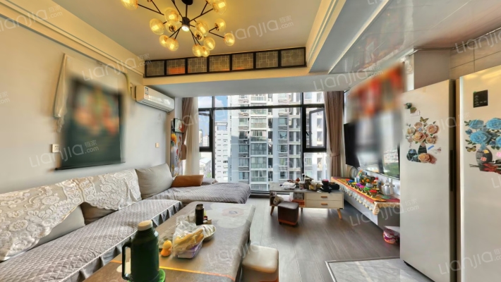 艺墅花乡二手房实景图