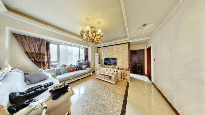 保利春天花语二手房实景图