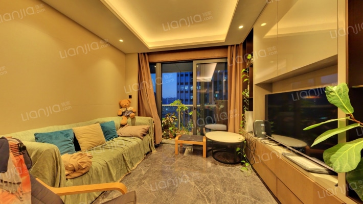 招商前海·领尚公馆二手房实景图