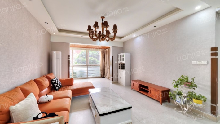 泛林格兰晴天二手房实景图