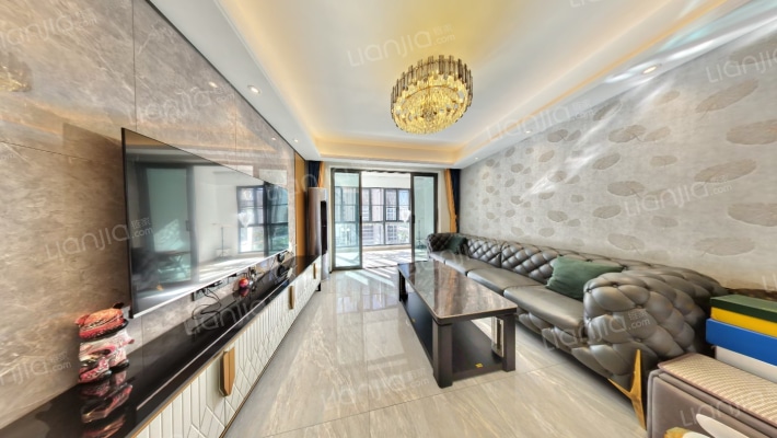 长房雍景湾二手房实景图