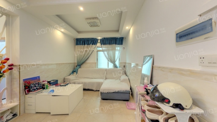 机修厂小区二手房实景图