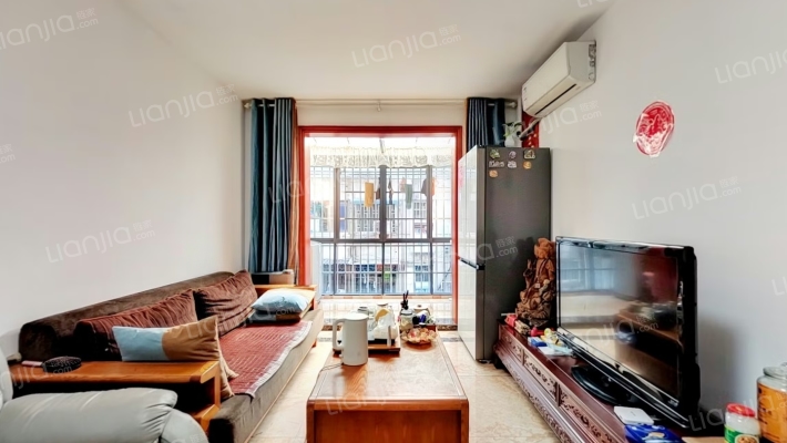 漓滨路二手房实景图