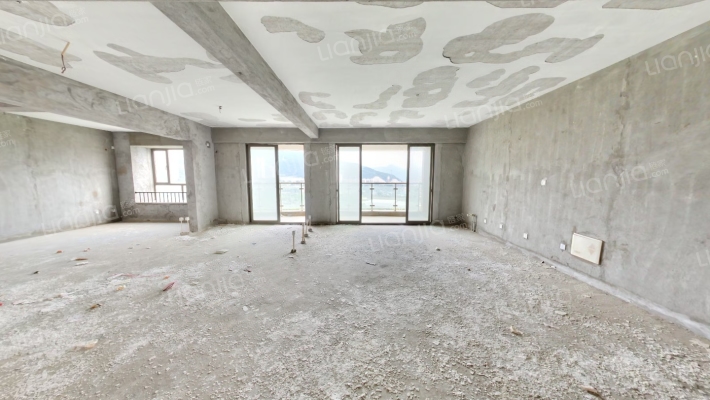 贵安新天地贵岚苑二手房实景图