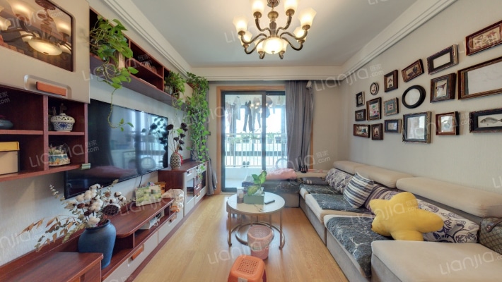 龙湖春江郦城天宸苑二手房实景图