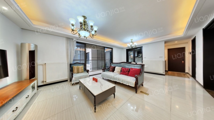 万科金域名邸一期二手房实景图