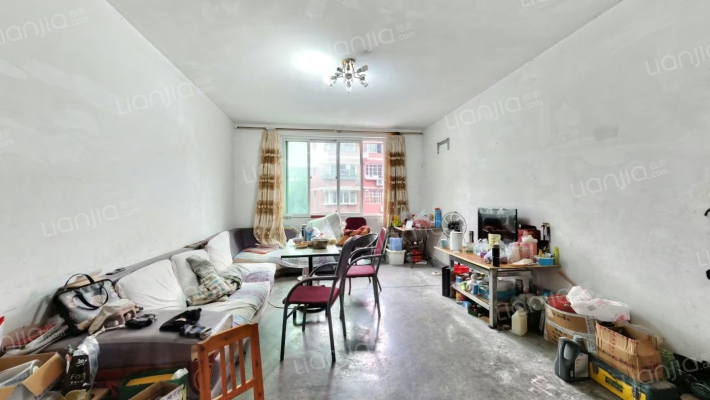 政府教师楼二手房实景图