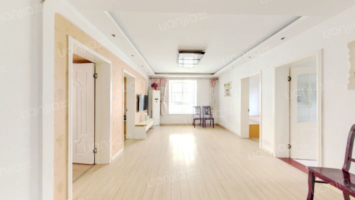 锦秀嘉园二手房实景图