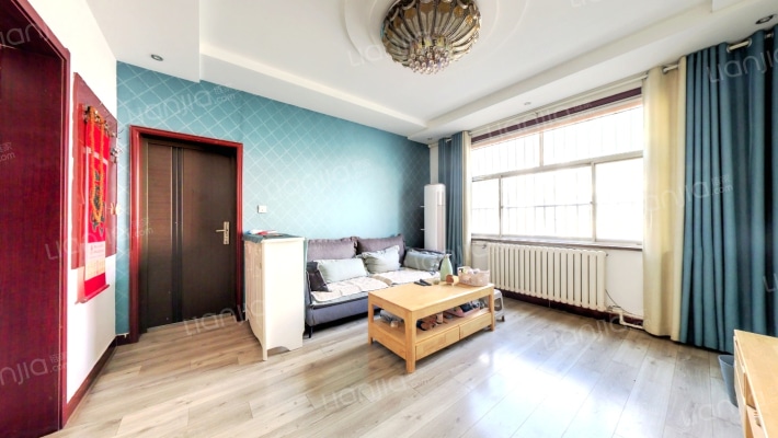 吕花园居民小区二手房实景图