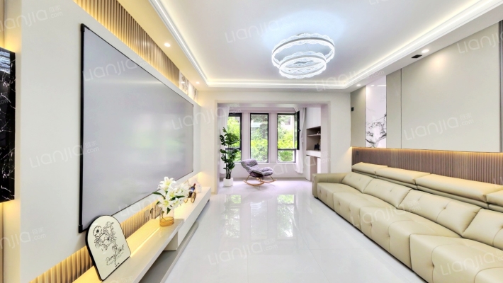 玫瑰湾小区西区二手房实景图