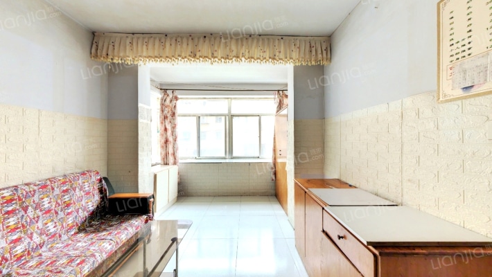 桃园里二手房实景图