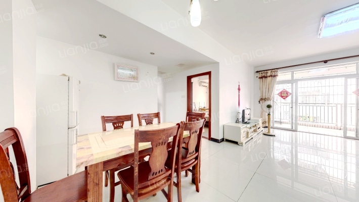 東晖苑二手房实景图