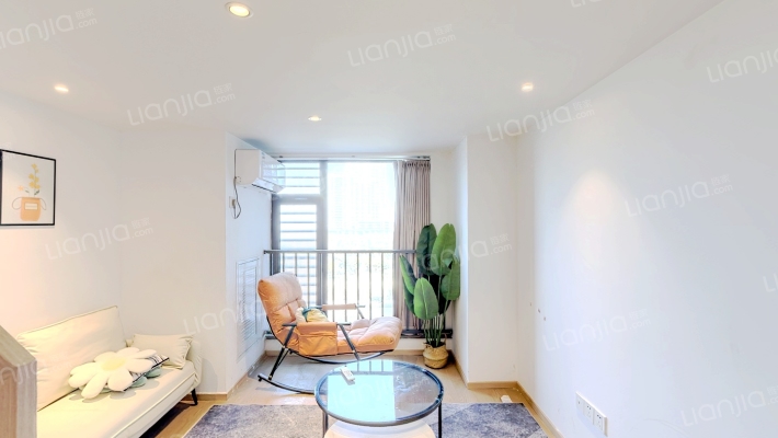 融创云潮府二手房实景图