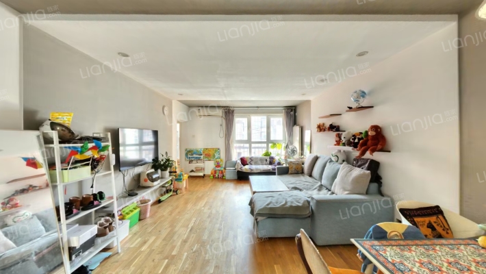 建欣苑一里二手房实景图