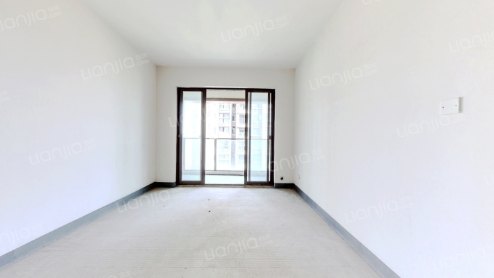 荣安明月江南二手房实景图