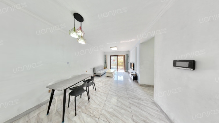 橡树湾三期二手房实景图