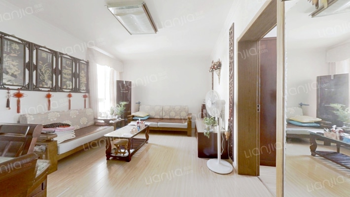 万嘉南苑一村二手房实景图