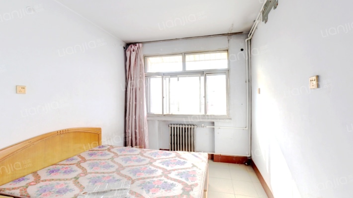 镇政府楼二手房实景图