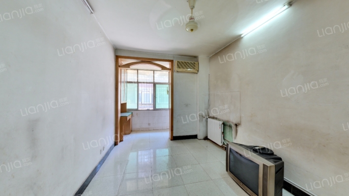 黎明一巷5号二手房实景图