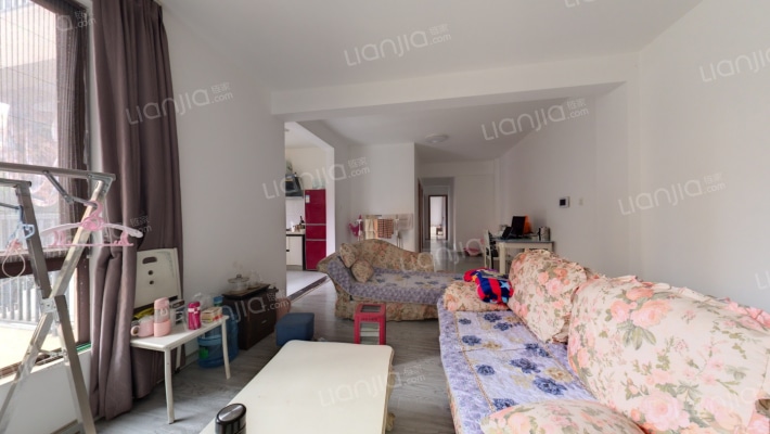 平和花园二手房实景图