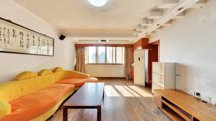 浙报公寓二手房实景图