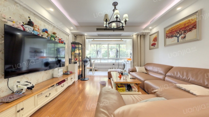 慧华东苑二手房实景图