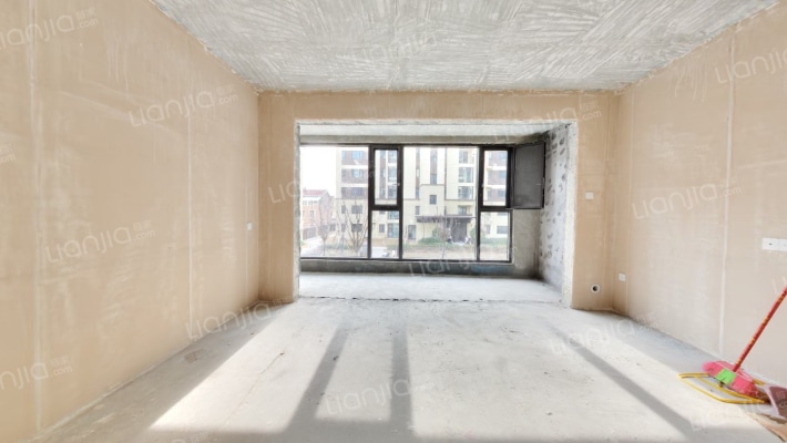 许昌碧桂园翘楚棠二手房实景图