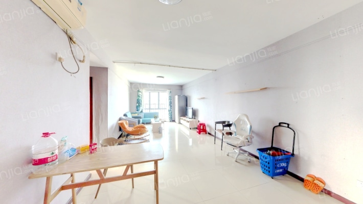 港惠新天地西区二手房实景图