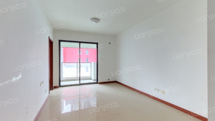 阳光100阿尔勒二手房实景图