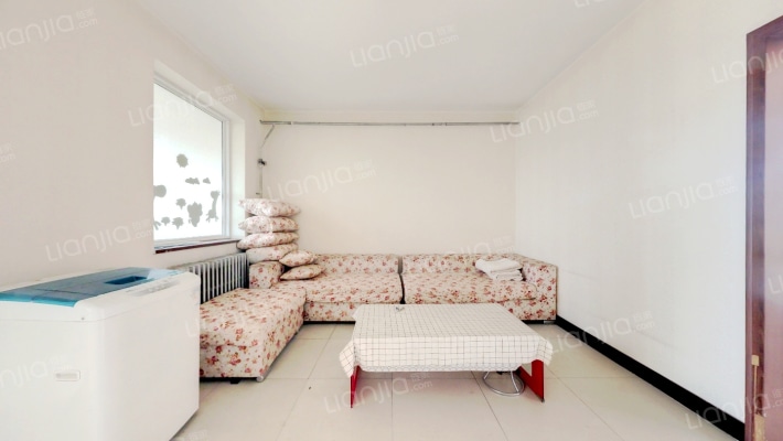 司法厅宿舍二手房实景图