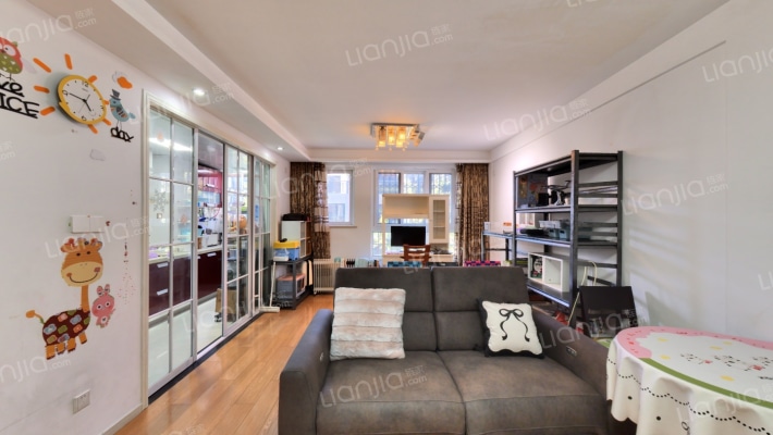 世纪花园A区二手房实景图