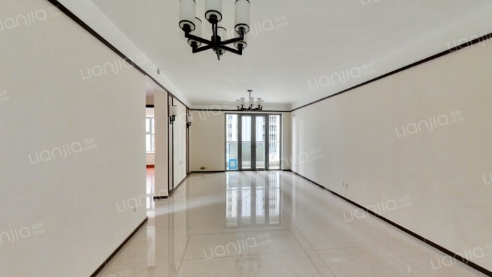 恒大天筑二手房实景图