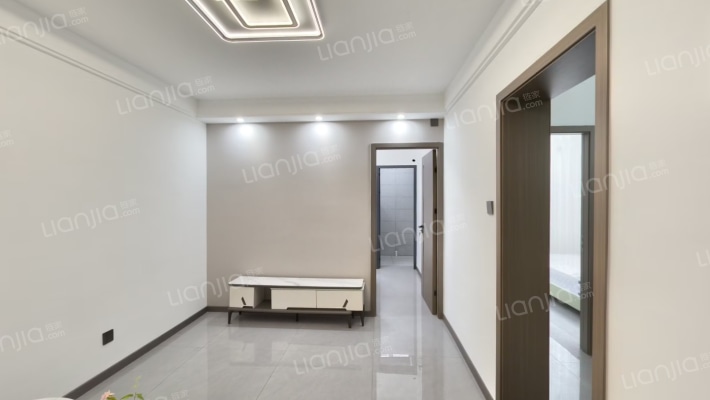 星辉中路10号二手房实景图