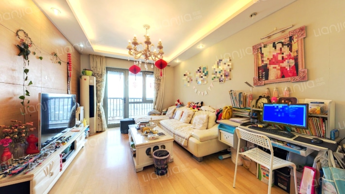 长阳半岛1号院二手房实景图